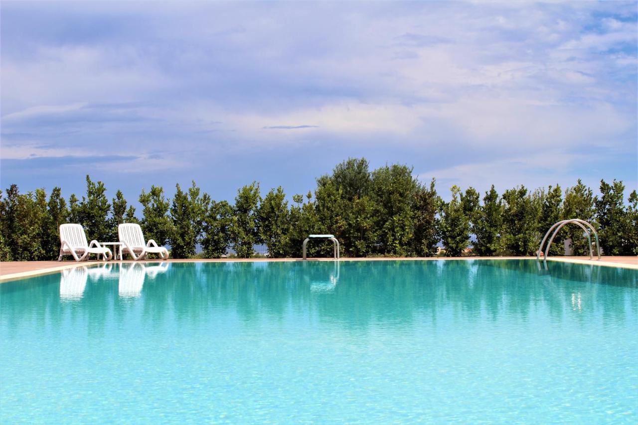 Villa Maria - Apartments In Villa With Pool Polignano a Mare Kültér fotó